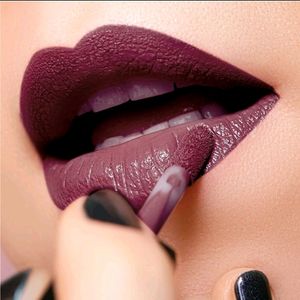 MyGlamm LIT Liquid Matte Lipstick