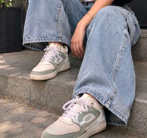 Chunky Vintage Style Sneakers