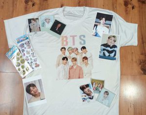 BTS T-SHIRT WITH PHOTOCARDS