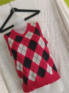 Argyle Knit Vest - Classic Style