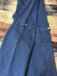 Cargo Jeans - Trendy &amp; Stylish!