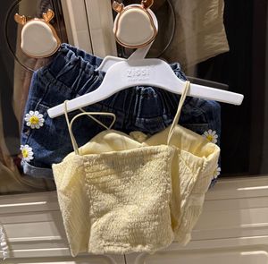 Top with Floral shorts