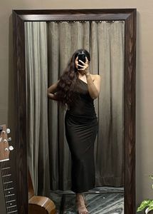 Chic One-Shoulder Ruched Maxi Dress with a slit
