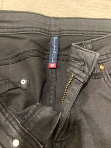 Stylish Black Jeans