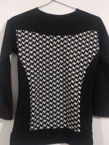Houndstooth Pattern Top