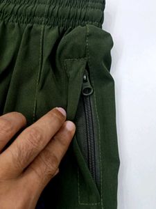MEN SPORTS SHORTS