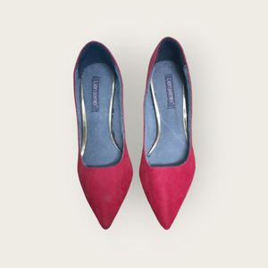 Red Suede Heels (Taiwan)