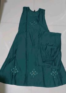 Elegant Teal Kurta Set with Embellishments