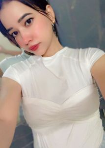 White Fitted Crop Top