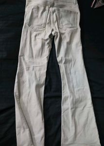 𖥻 ׁ ׅH&amp;M Light Wash Flare Jeans! ﹒  ◡◡