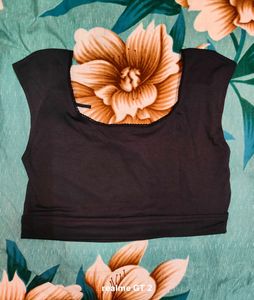 Shein Tie-Up Sleeve Detail Cut-Out Lace Trim Crop