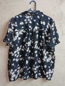 J.Crew Floral Short Sleeve Button-Up Top