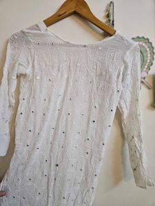 White Chikankari Kurta with Mirror Work