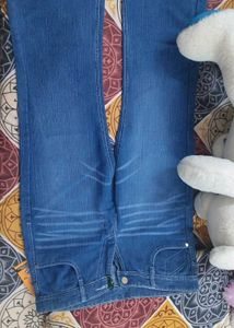 New classic bellbottom , jeans style trendi