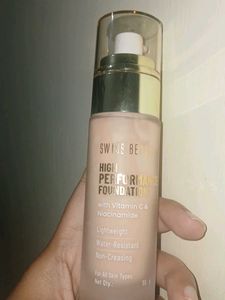 Swiss Beauty High Performance Foundation