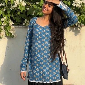 Peacock Blue Printed Kurta
