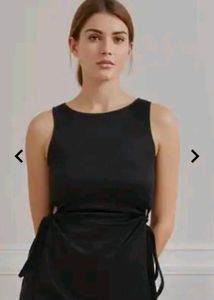 Chic Black Sleeveless Mini Dress