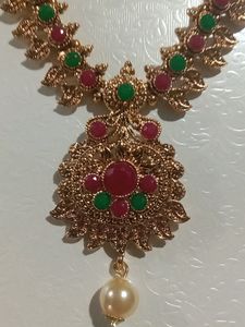 Elite Fancy Jewellery Set For Woman's