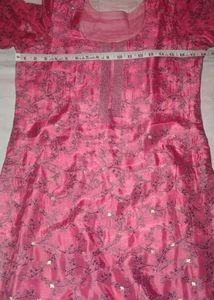 Elegant Pink Salwar Kameez Suit