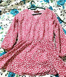 Floral Print V-neck Top