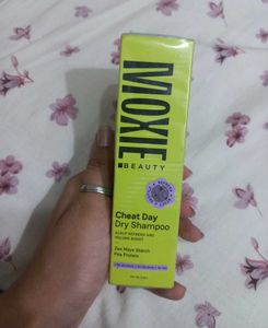 MOXIE Beauty Cheat Day Dry Shampoo