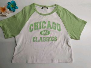 Chicago Classics Graphic T-Shirt