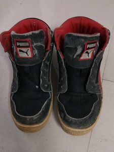 Puma High-Top Sneaker