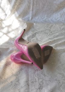 Glossy Pink Heels🎀