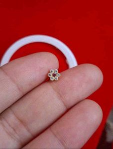 Flower Nose Pin Gold