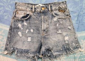 Distressed Denim Shorts with Butterfly Patch