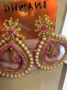 New Elegant Dhwani Earrings