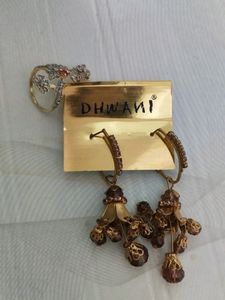combo of earring and ring