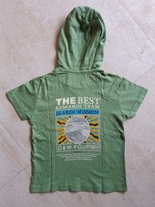 Price Dropped 😍 Green Short Sleeve Hoodie