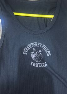 graphic black tank top y2k