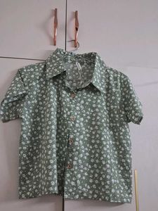 Green Floral Button-Up Shirt