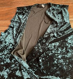 Crushed Velvet Sleeveless Vest
