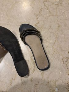 Stylish Black Chain Sandals