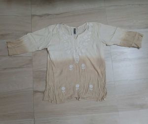 Lucknowi Chikankari Short Kurti