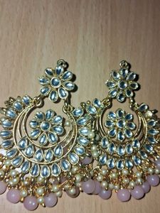 Elegant Pearl &amp; Kundan Dangle Earrings