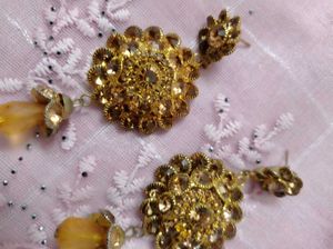 Stunning Golden Earrings with Yellow Drops
