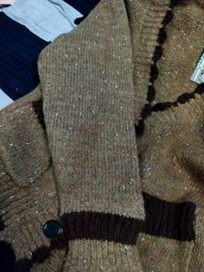 Cozy Knitted Cardigan with Pockets