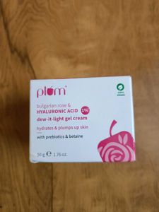 Plum Bulgarian Rose Gel Cream