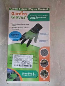 Gardening Gloves with Claws