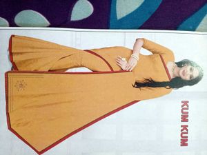 beautiful yellow saree with blouse