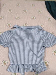 Chic Blue Striped Ruched Shirt