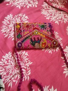 beautiful mirror sling bag