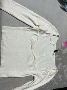 h&amp;m Cream Long Sleeve Top