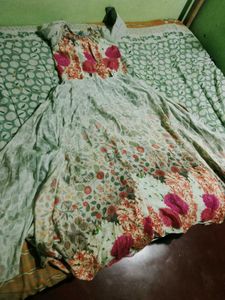Elegant Floral Print Gown