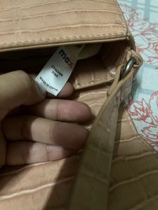 Max pink  crossbody bag