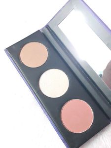 SUGAR Cosmetics Contour De Force Face Palette